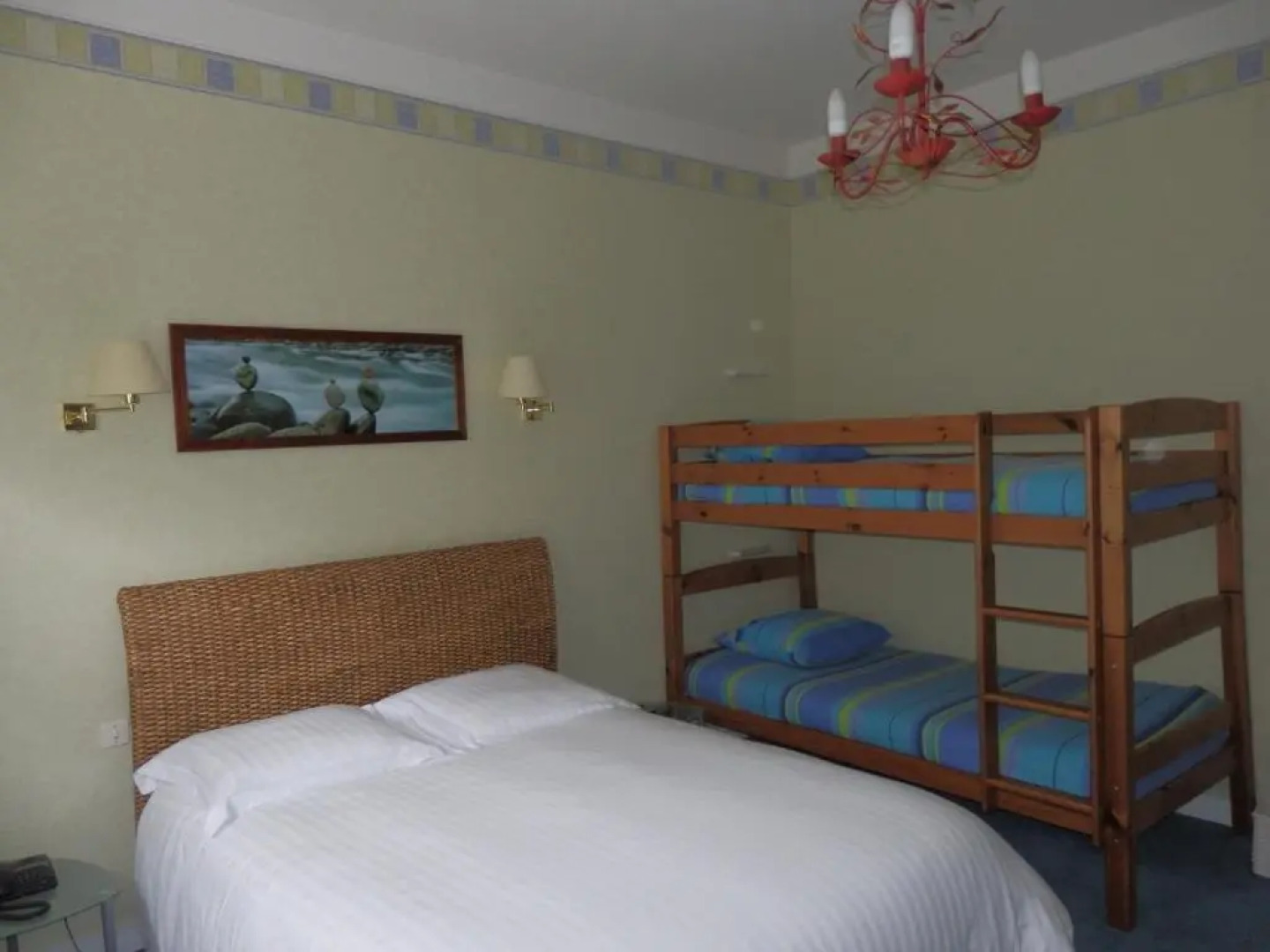 Hotel De la Corniche