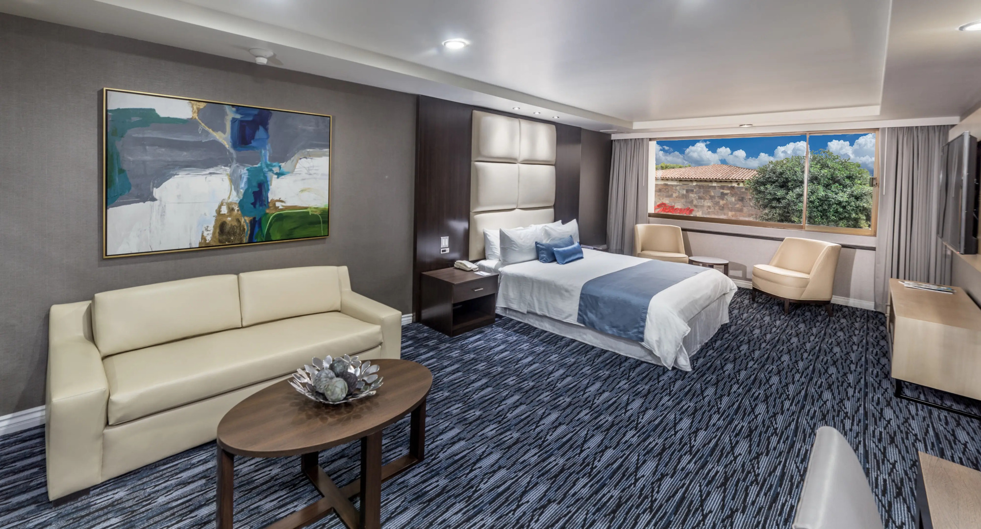 Hotel Pueblo Amigo Plaza & Casino