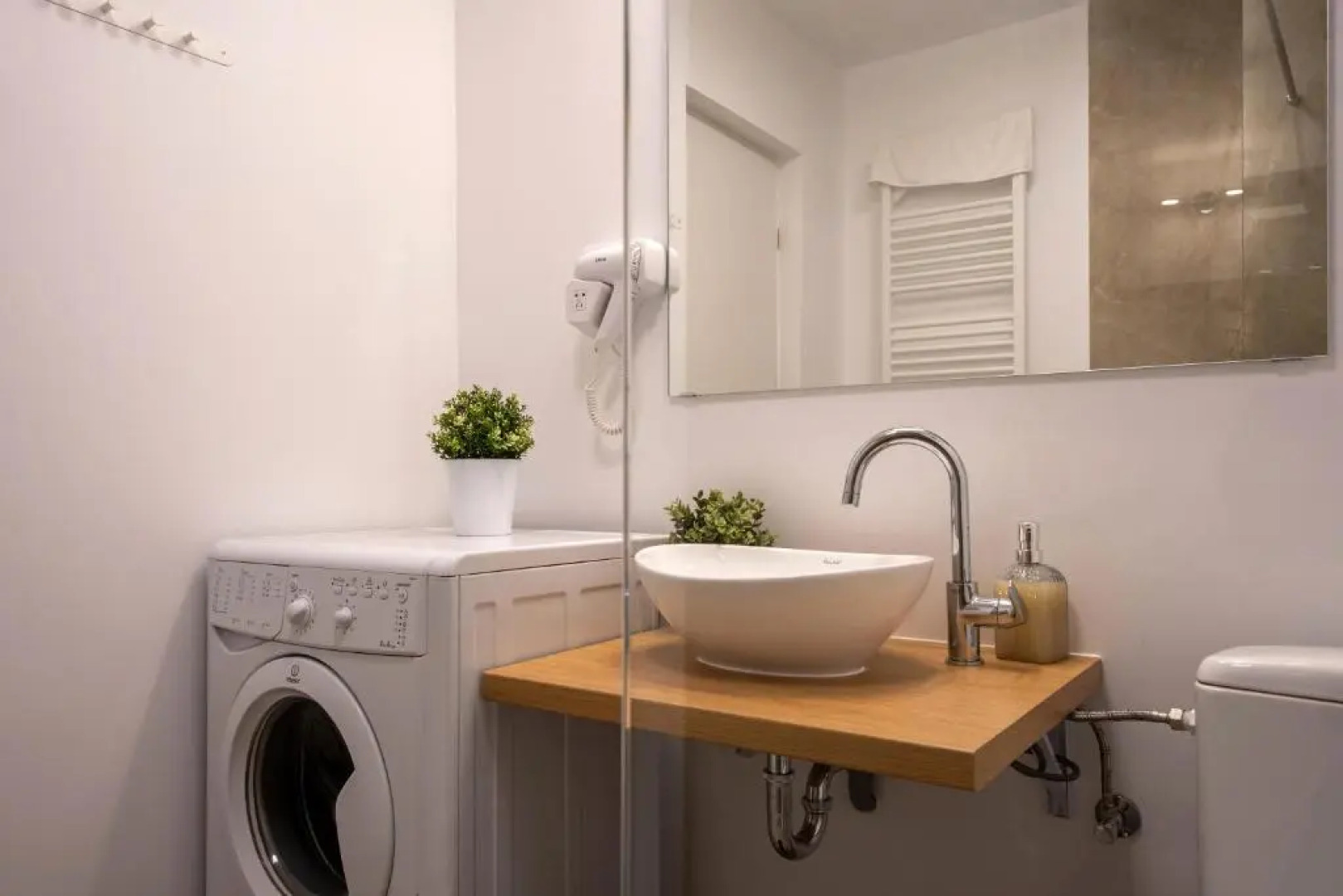 Metropole Apartments Old City