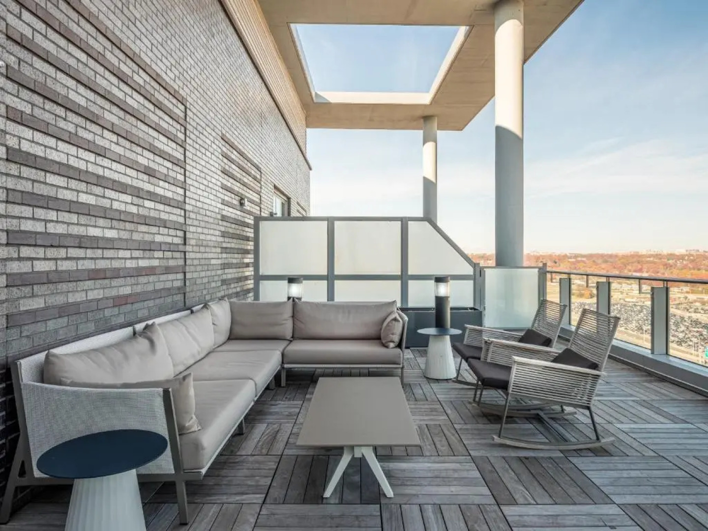 Global Luxury Suites Crystal City