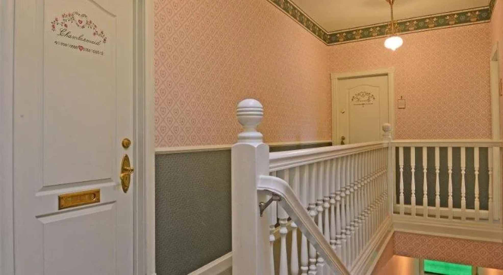 All Aboard Cafe and Inn