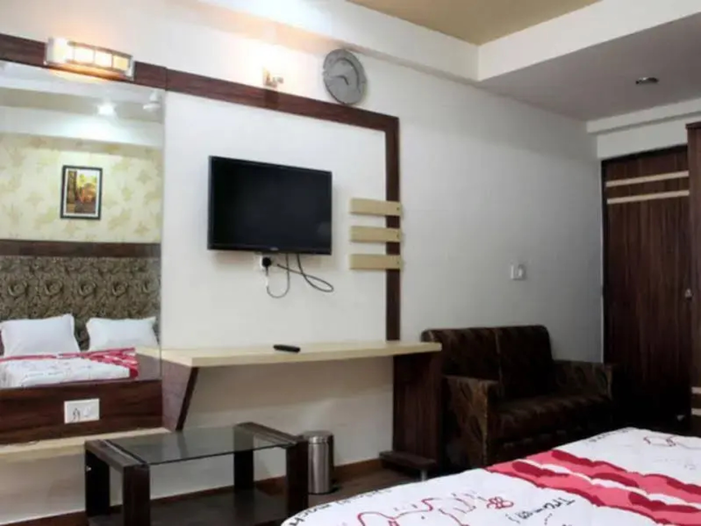 Hotel Avion Inn