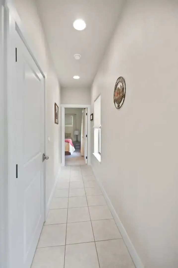 Far View Gasthaus 2 Bedroom Apts by RedAwning