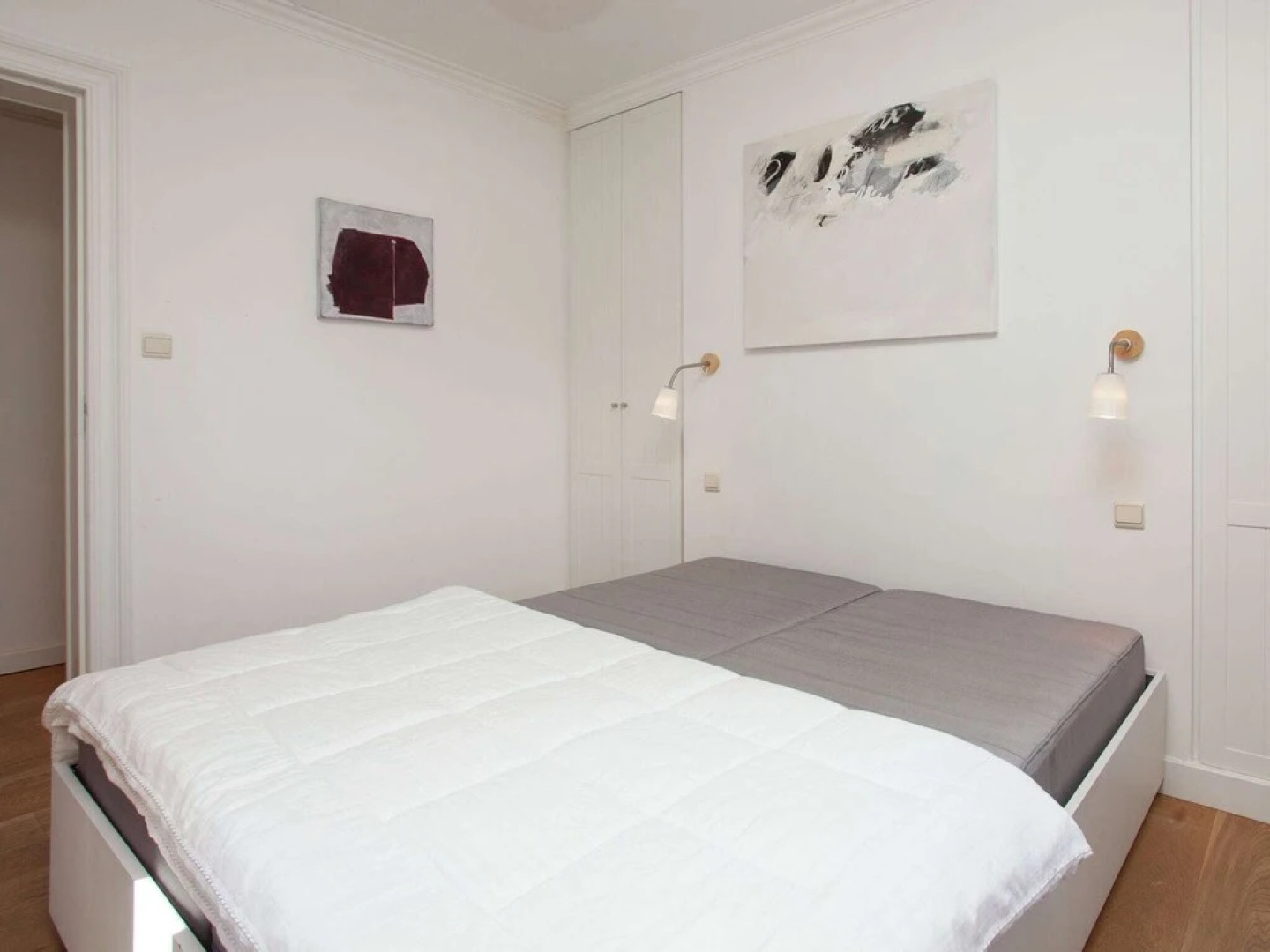 With Billiards, Table Tennis and Collection of Modern art in a Rural Setting