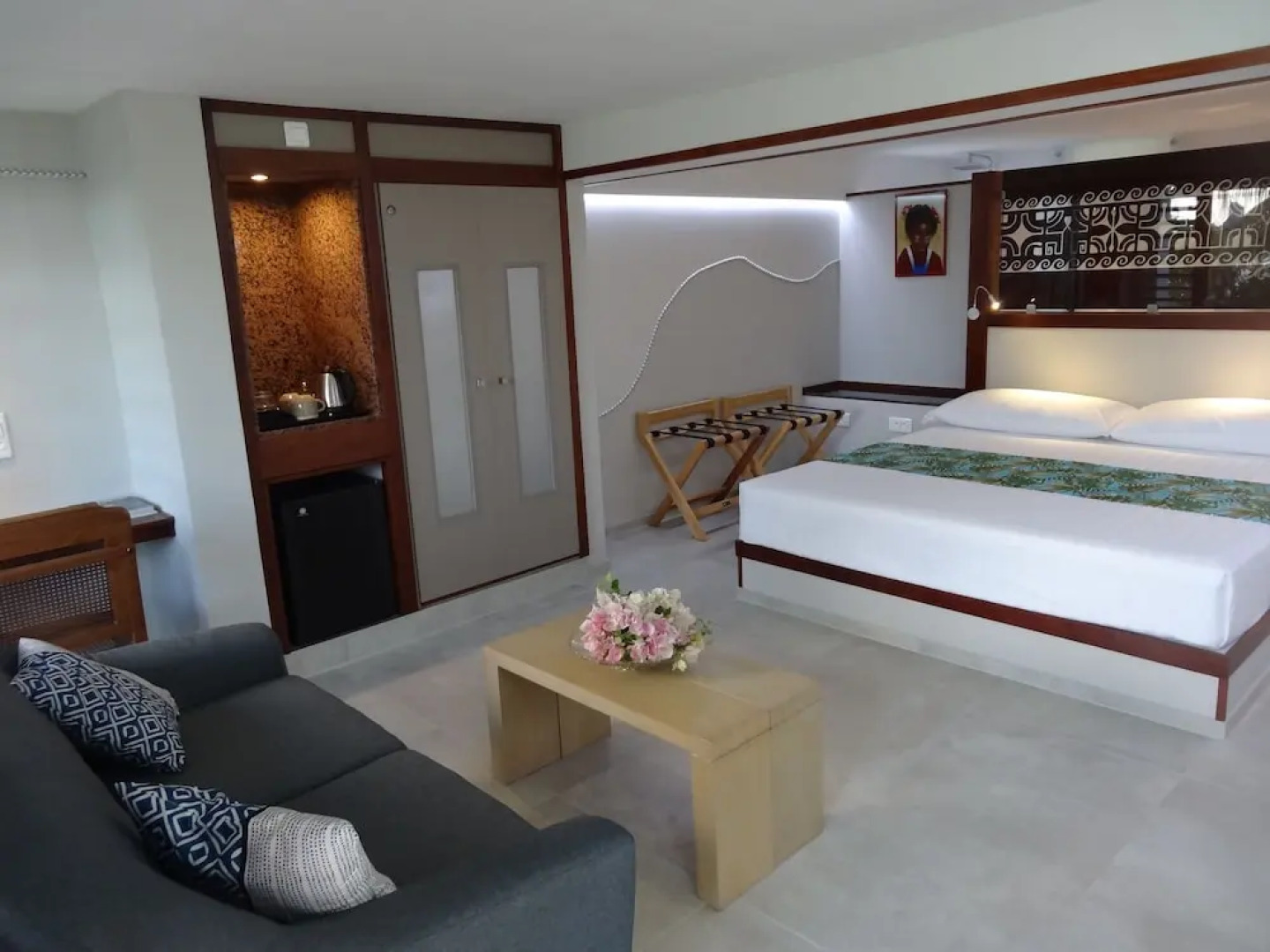 Rangiroa Tiputa Lodge B&B