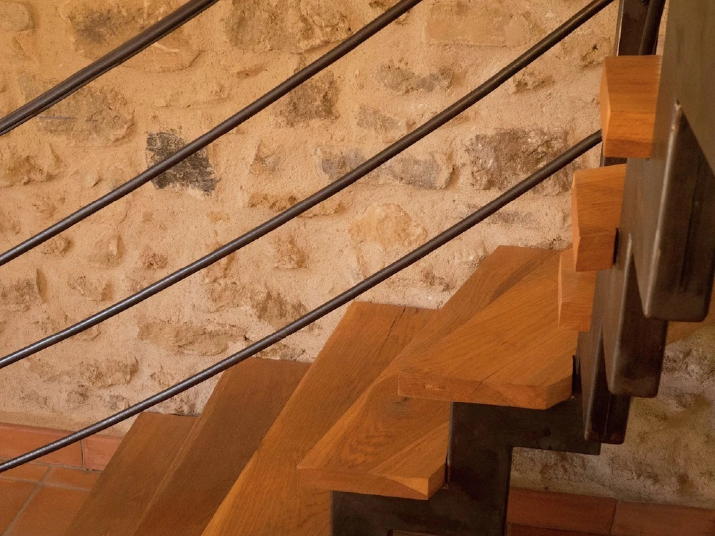 Stylish Villa in Fraissé-des-corbières With Swimming Pool