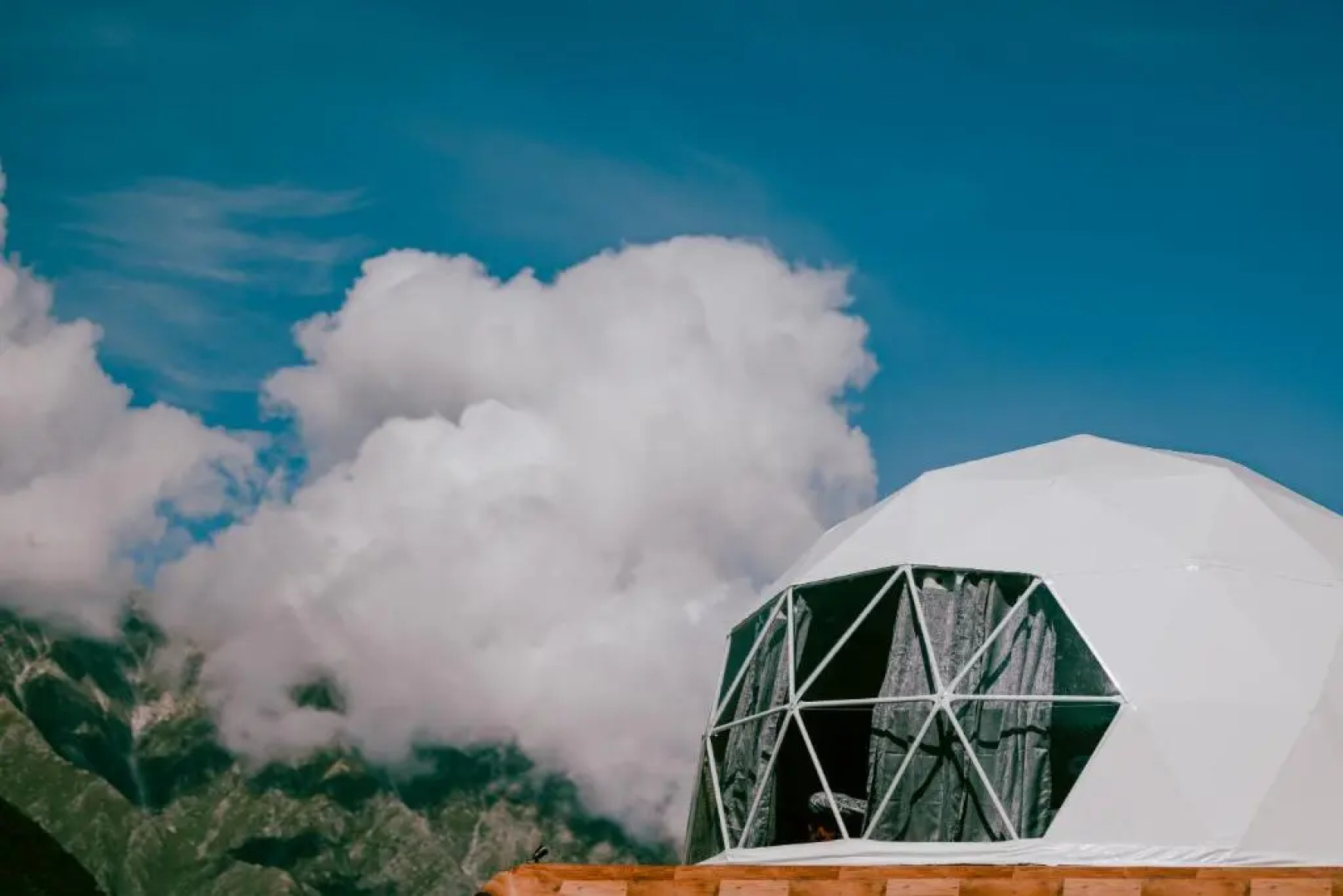 Panaash Eco World, A Luxury Glamping Dome Resort in Chitkul