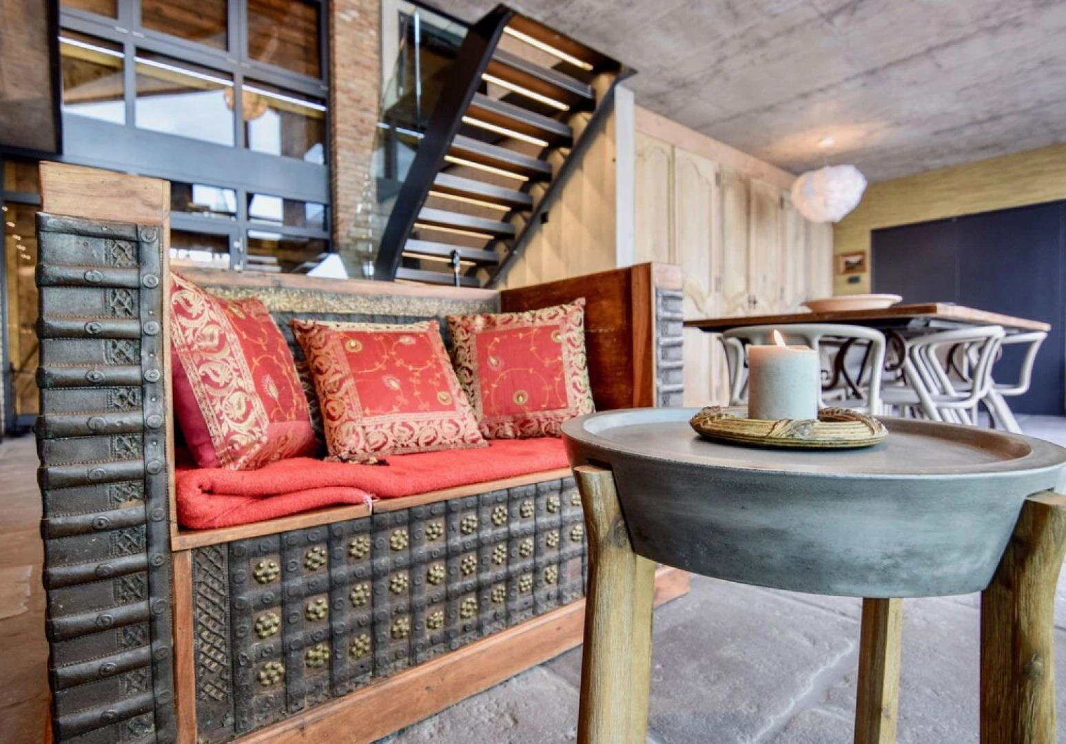 NEW 3BD Luxury Villa on the Geneva Lake