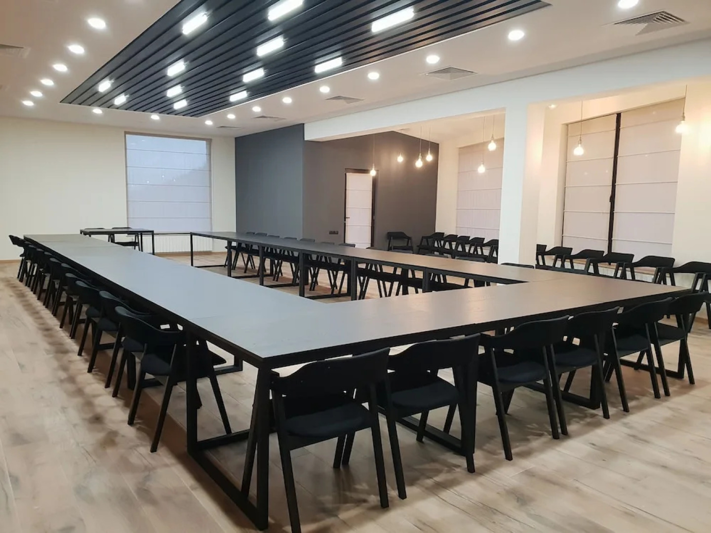 Отел Babaneuris Marani