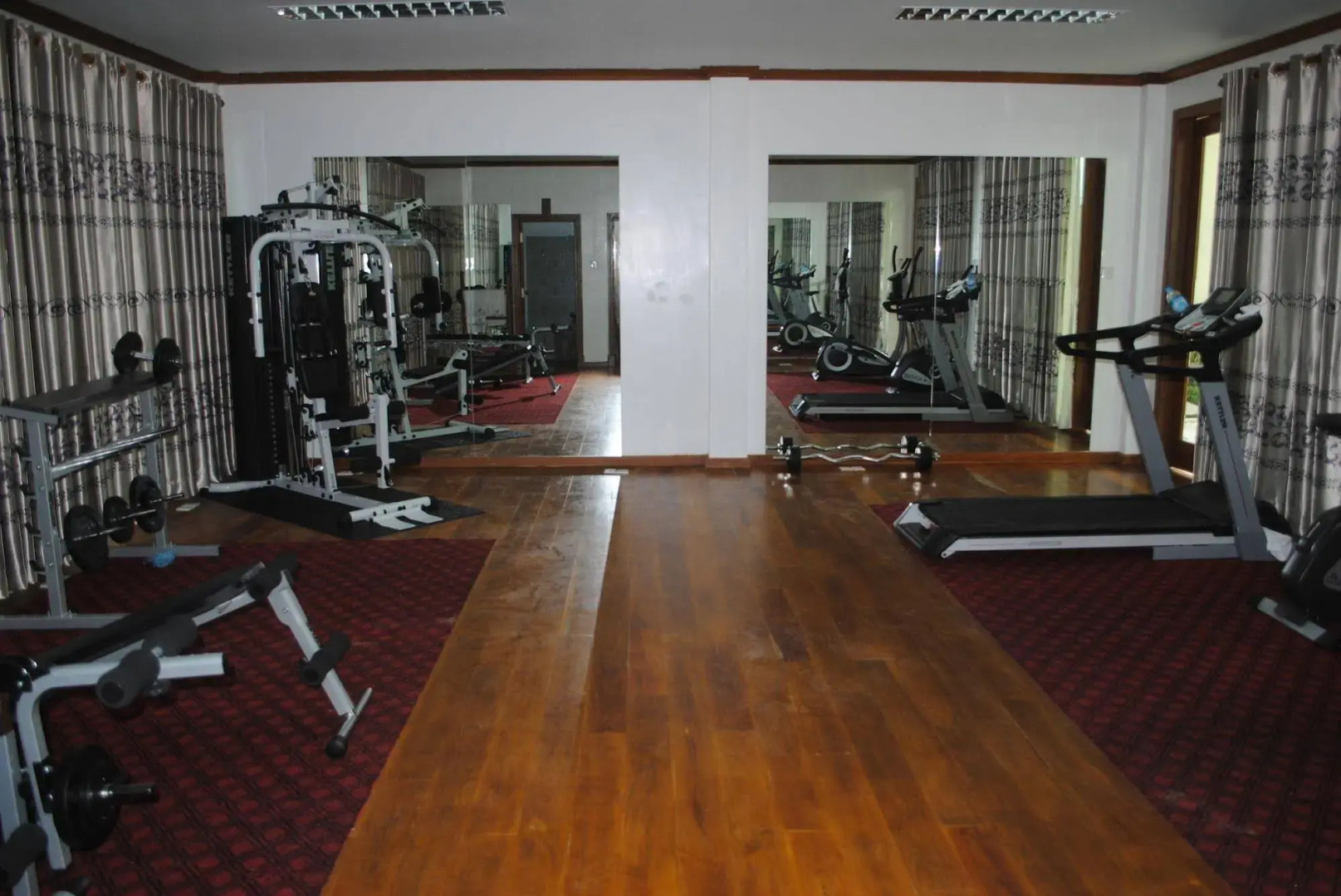 Myitkyina Plam Spring Resort Hotel