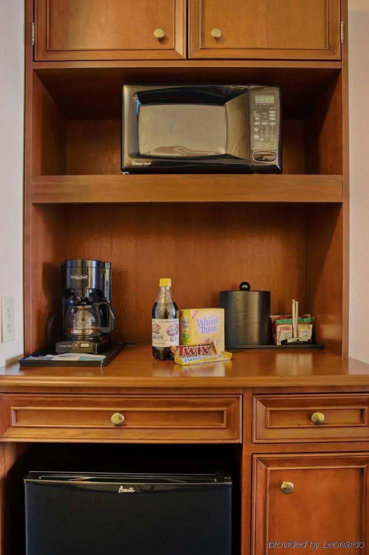 Hilton Garden Inn Overland Park