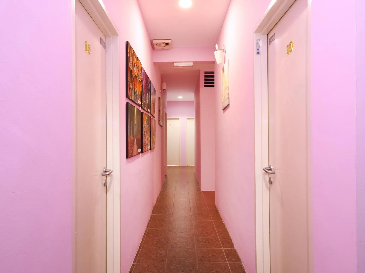 OYO 1125 IR Inn Hotel