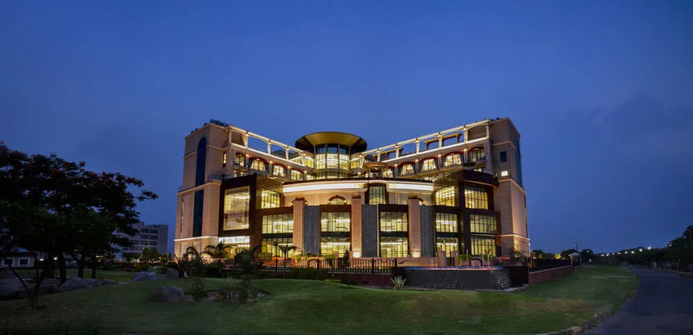 WelcomHotel Bella Vista - 5 Star Luxury Hotels in Chandigarh