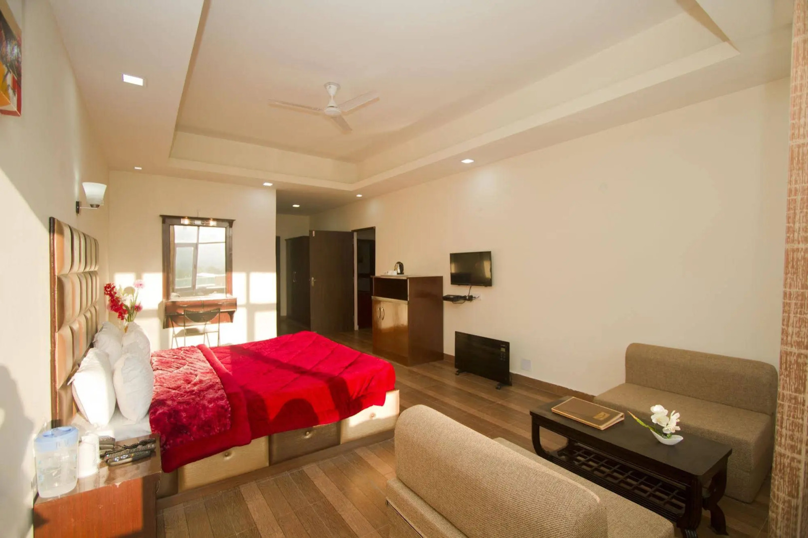 Snow Touch Resort (Shri Nath Group)