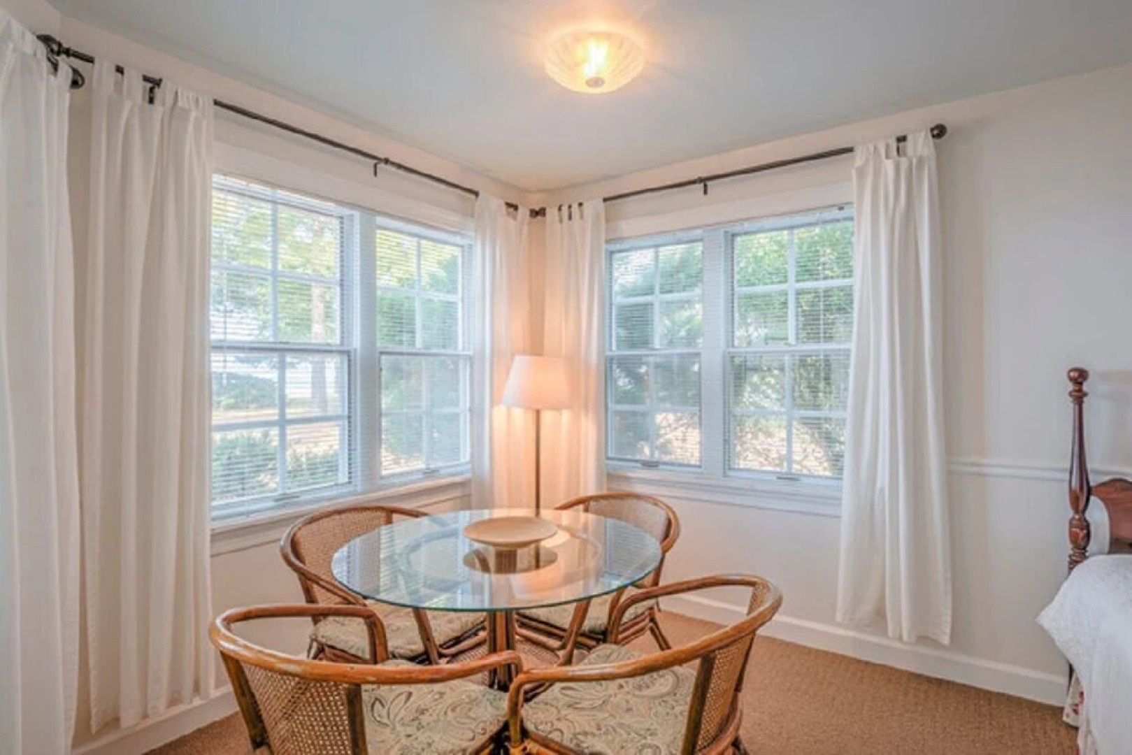 Wades Point Inn on the Bay