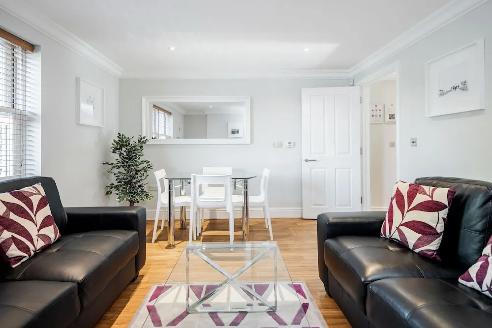 Roomspace Apartments -Orchard Place