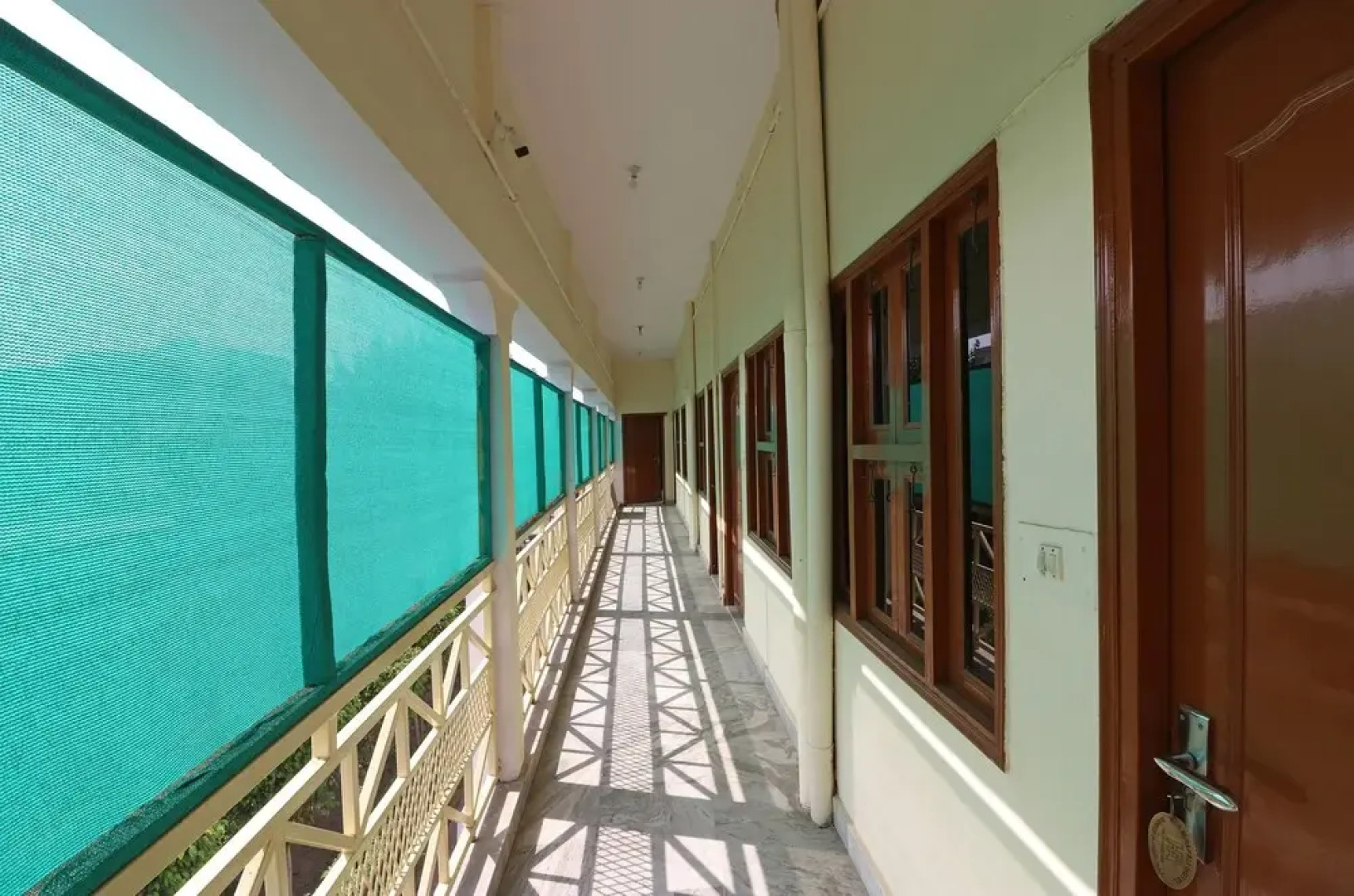 OYO 22577 Hotel City View