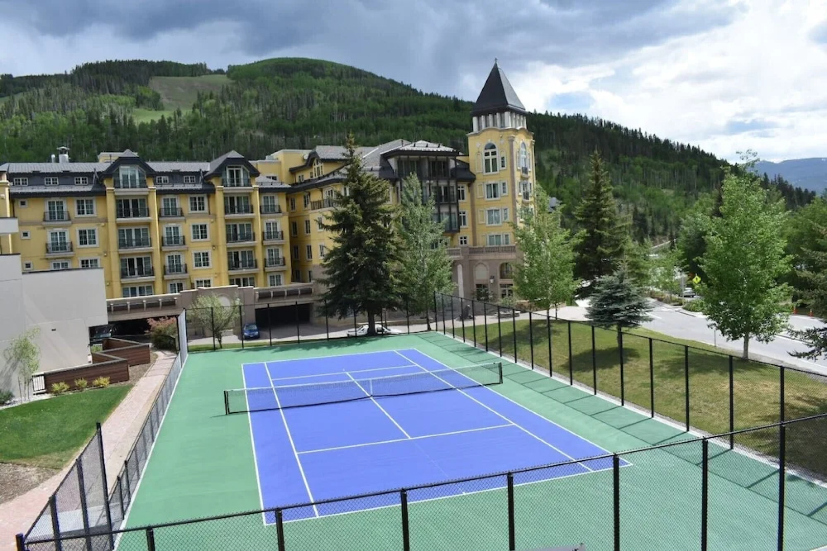 The Vail Spa Condominiums
