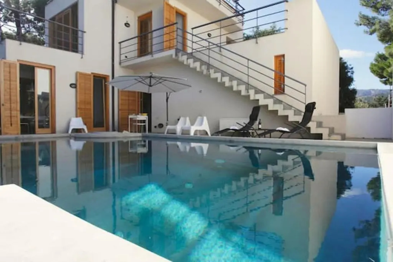 5 bedrooms villa with sea view private pool and furnished garden at Altavilla Milicia 1 km away from the beach