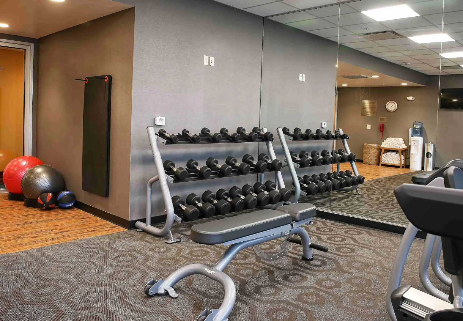 Fairfield Inn & Suites by Marriott Madison Verona