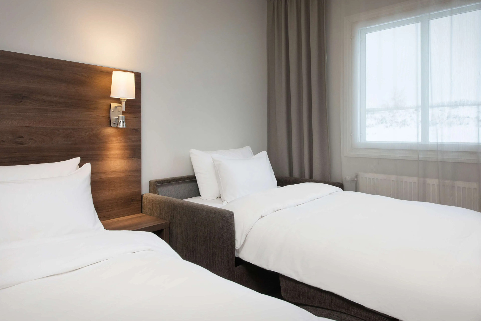 Park Inn by Radisson Oslo Airport Hotel West