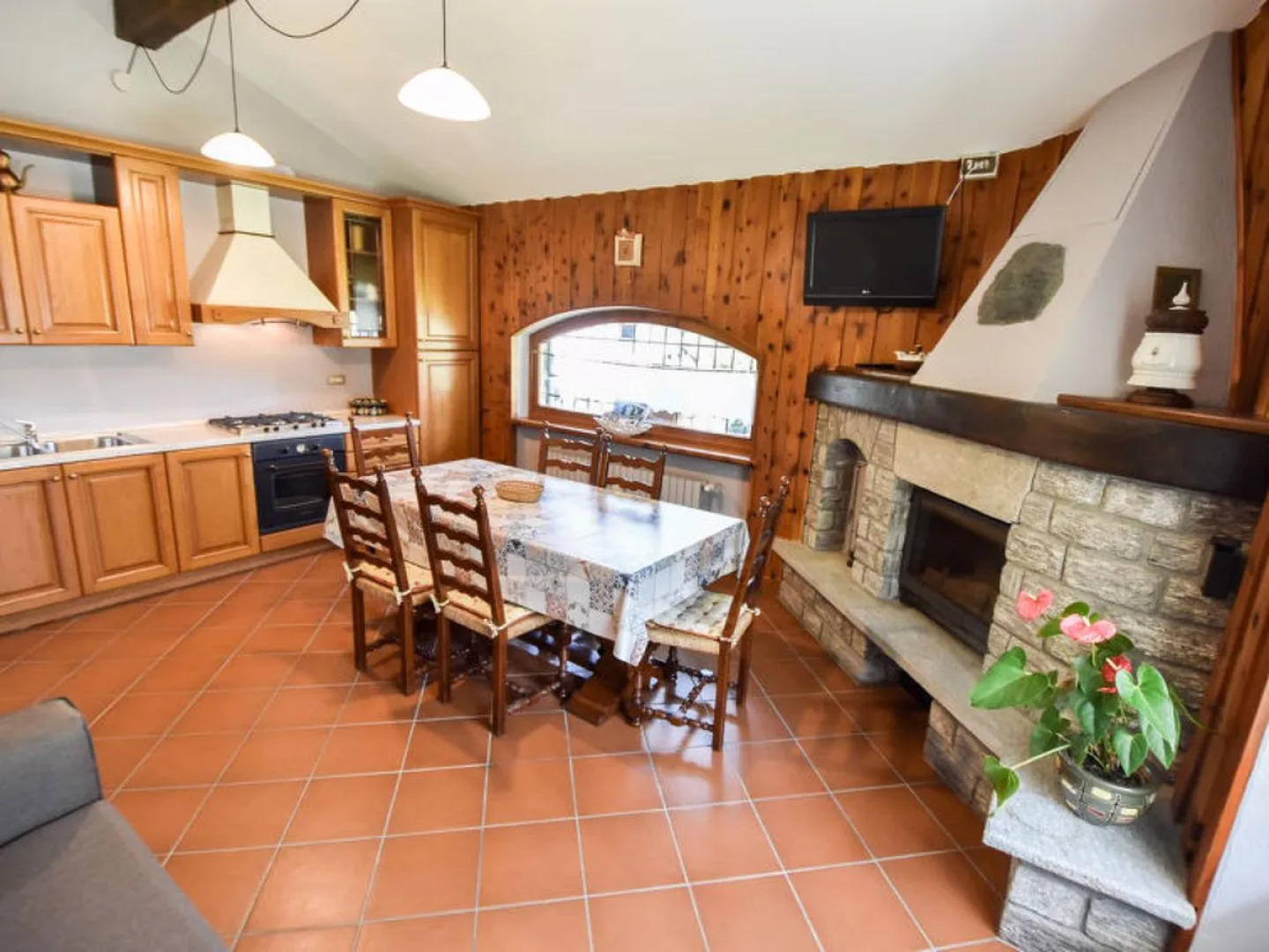 Maison Pro de Solari 28750