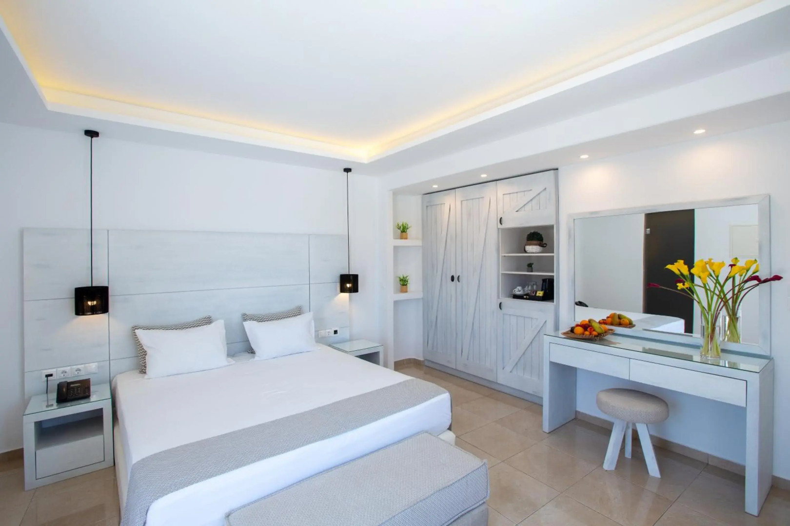 Tropicana Hotel , Suites & Villas Mykonos