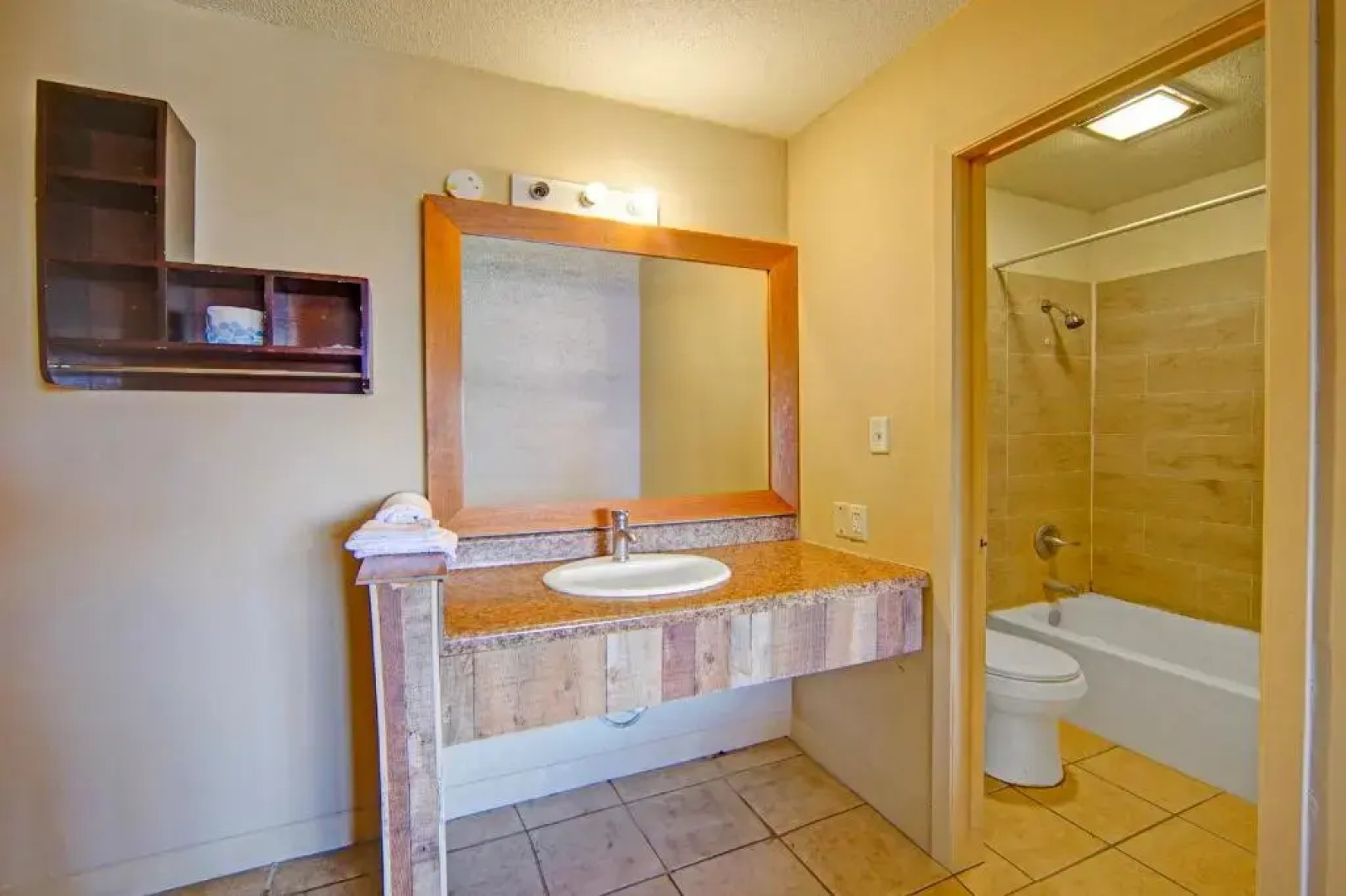 Sunset Inn by Hotel O Flatonia I - 10