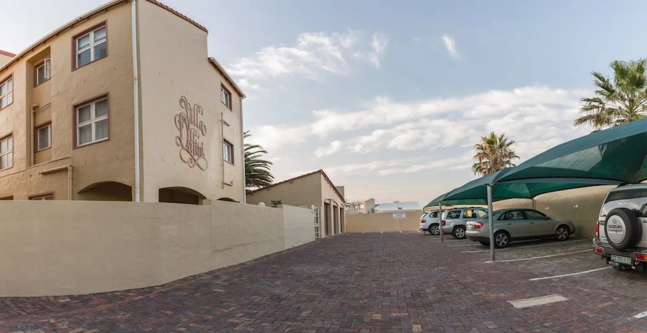 Jeffreys Bay Beach Accommodation