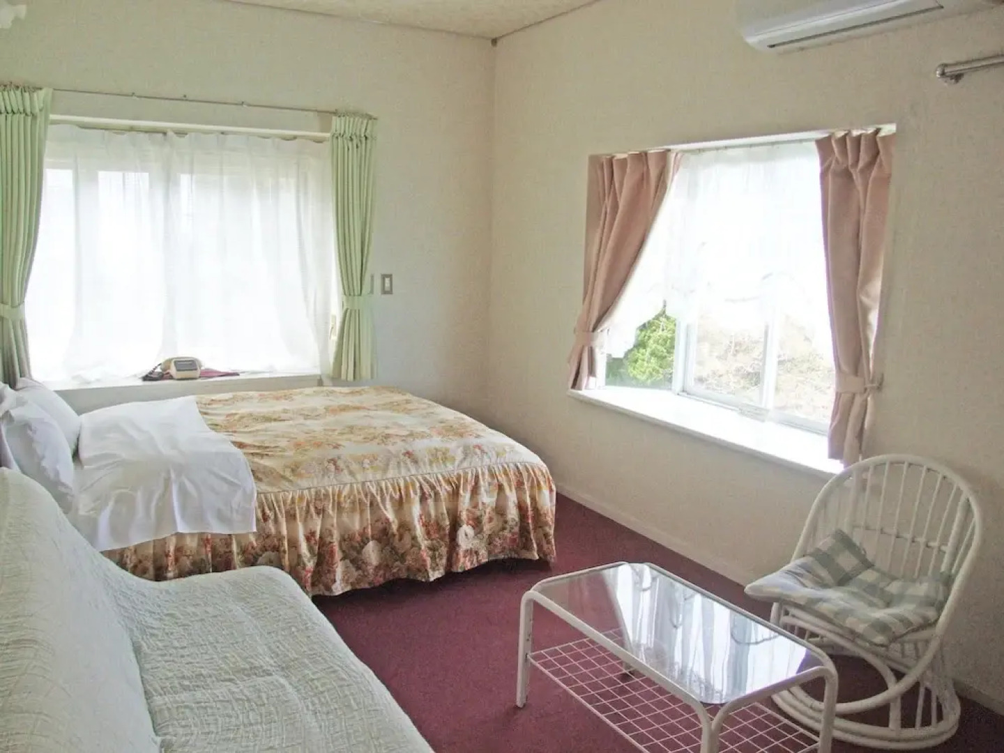 Shirahama Pension Hyakumanbon No Bara