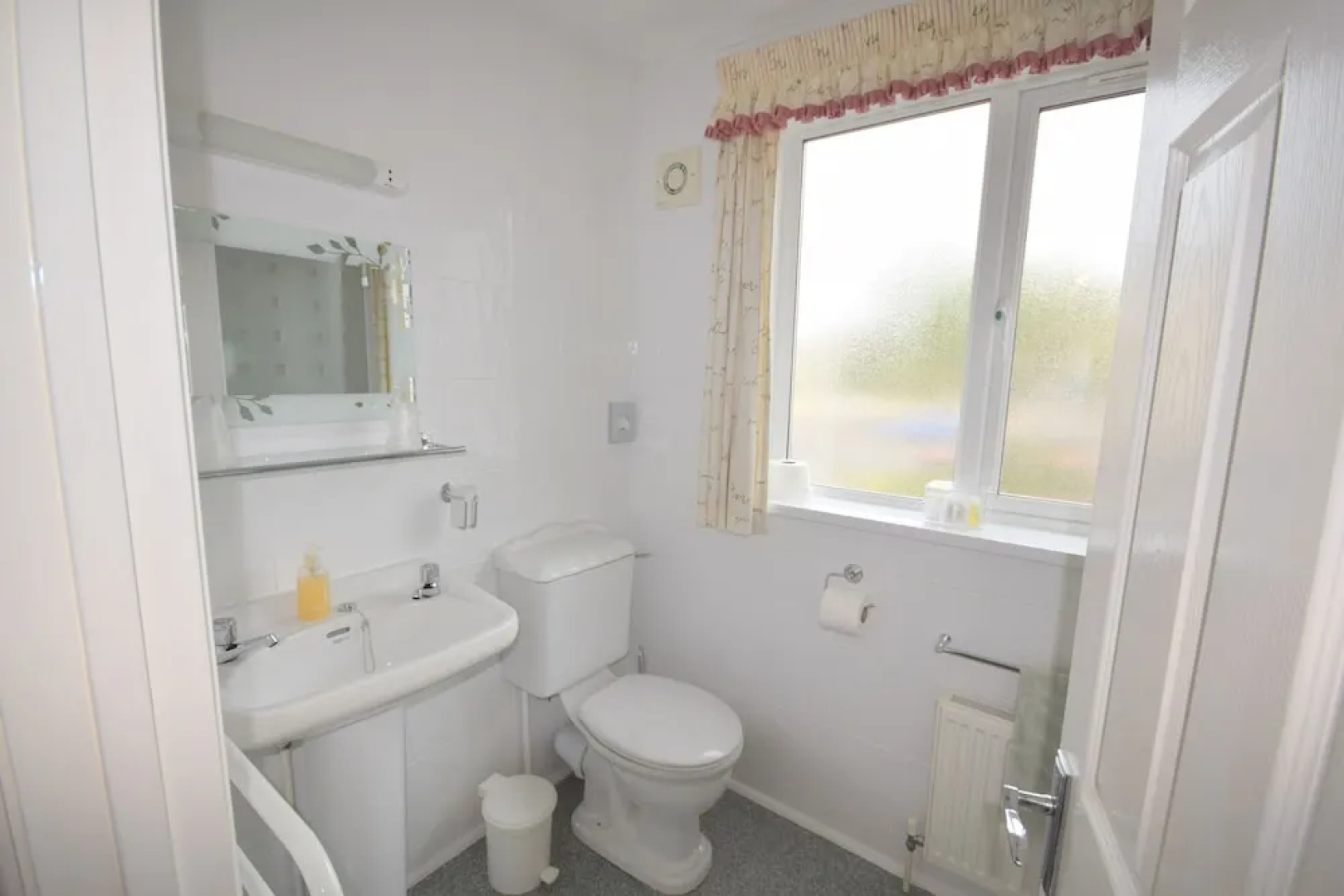 Tor Dean Guest House