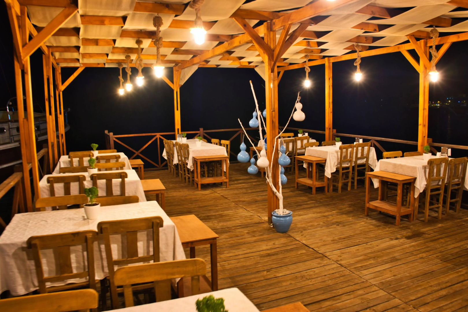 Defne Lori̇na Buti̇k Hotel