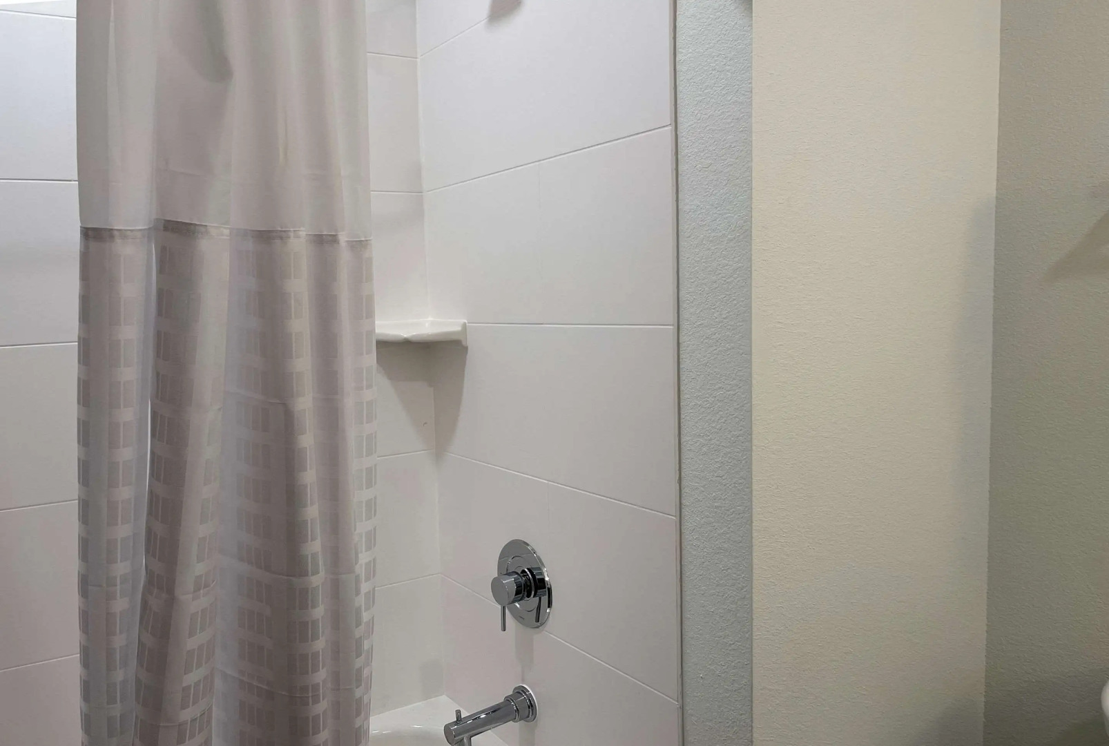 Comfort Suites Cincinnati University - Downtown