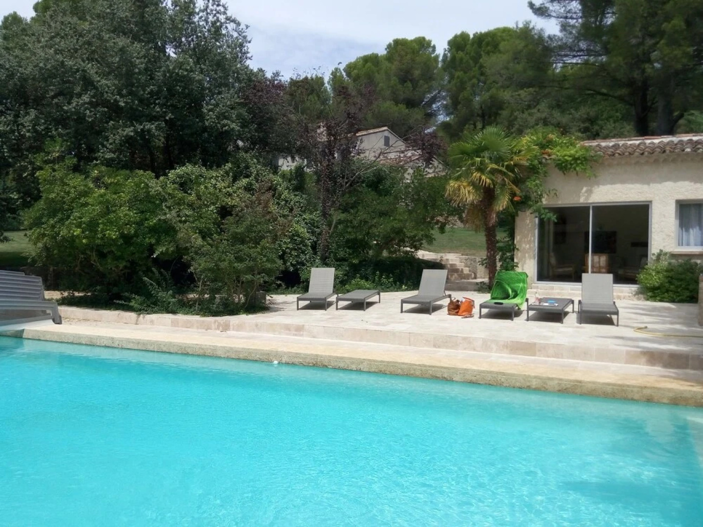 Modern villa in South of France with Swimming Pool