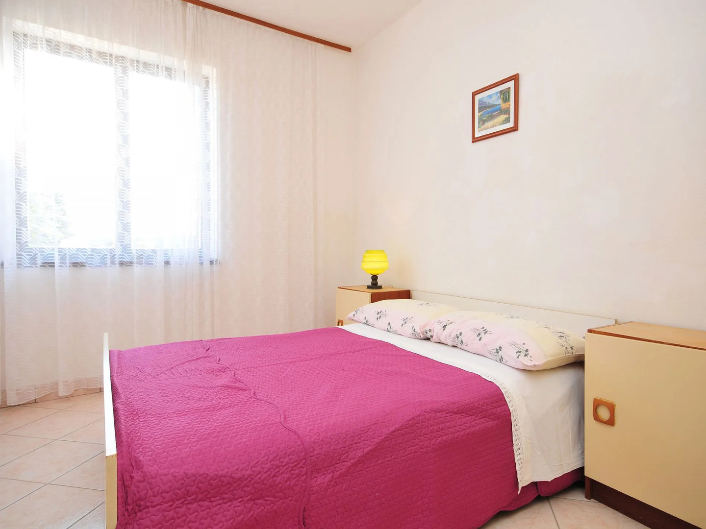 Apartment Mirko - 100m from the sea: A2 Nin, Zadar riviera