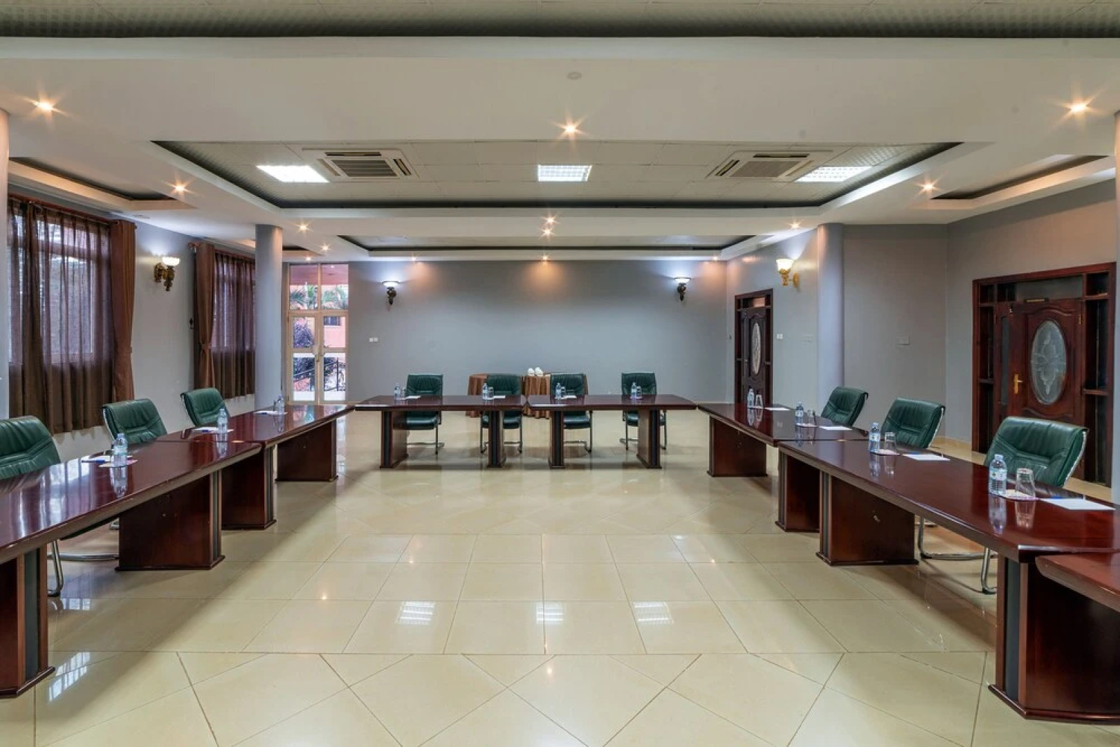 A'lure Hotel & Residences