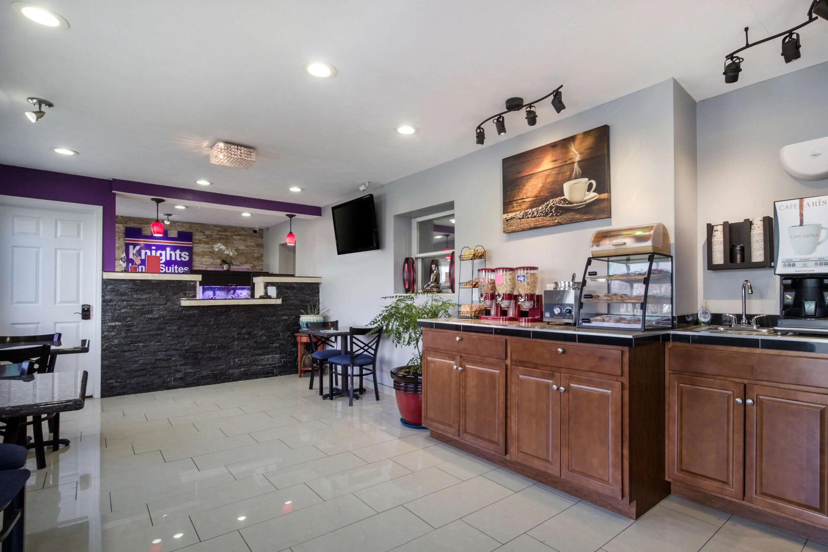 Knights Inn and Suites Salem