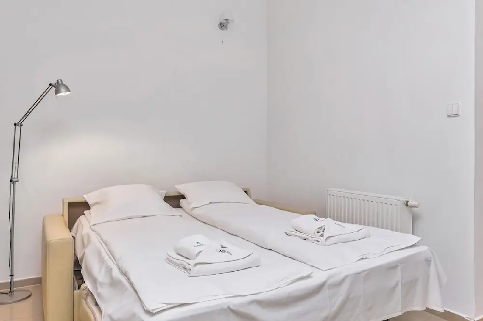 Apartments Lesna 17 by Renters