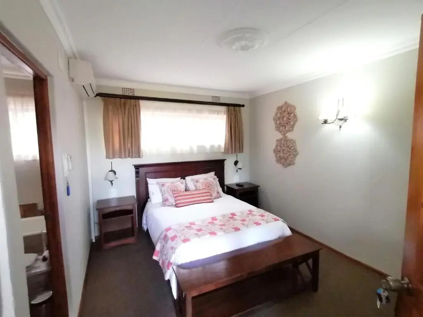 Van Dykshuis Guest House