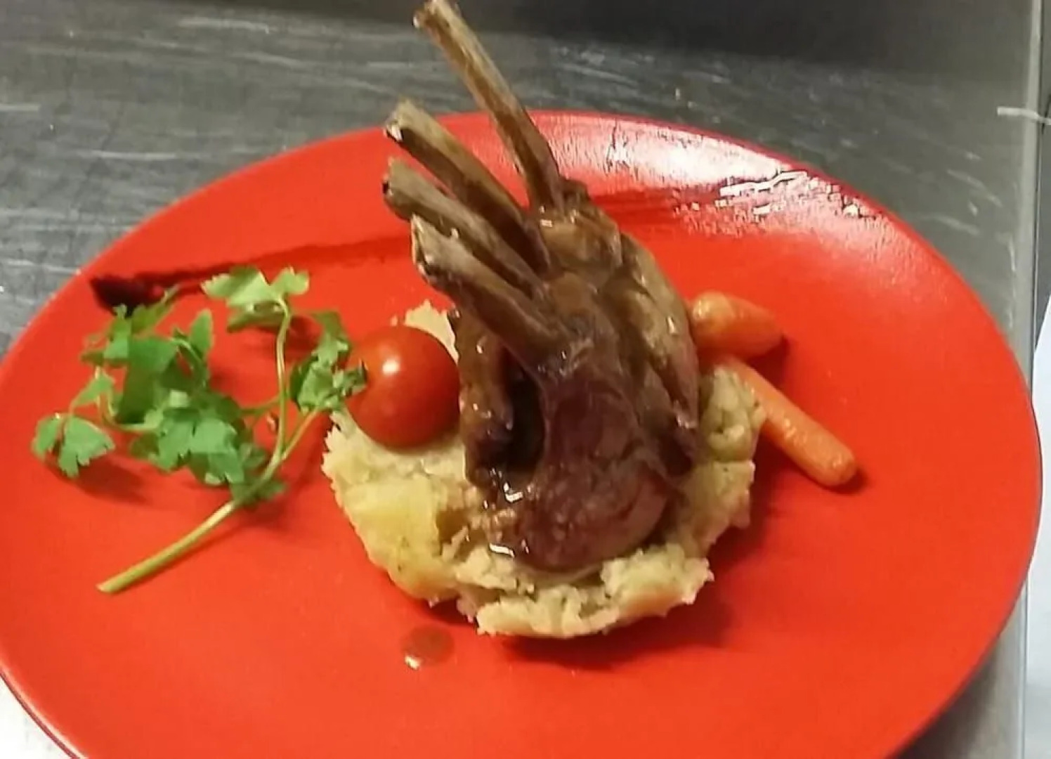 L'Alcove Hotel Restaurant