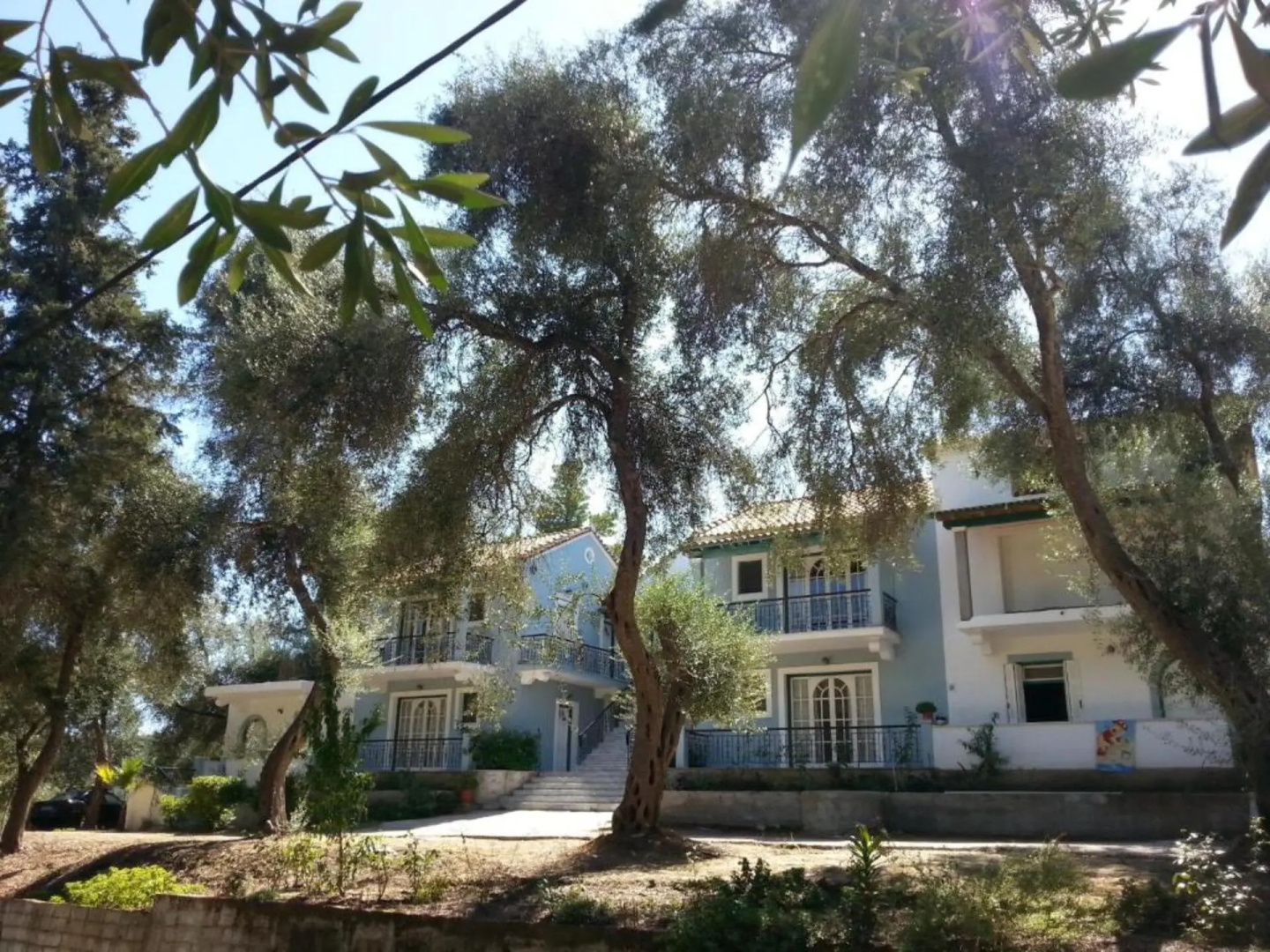 Rigos Apartments
