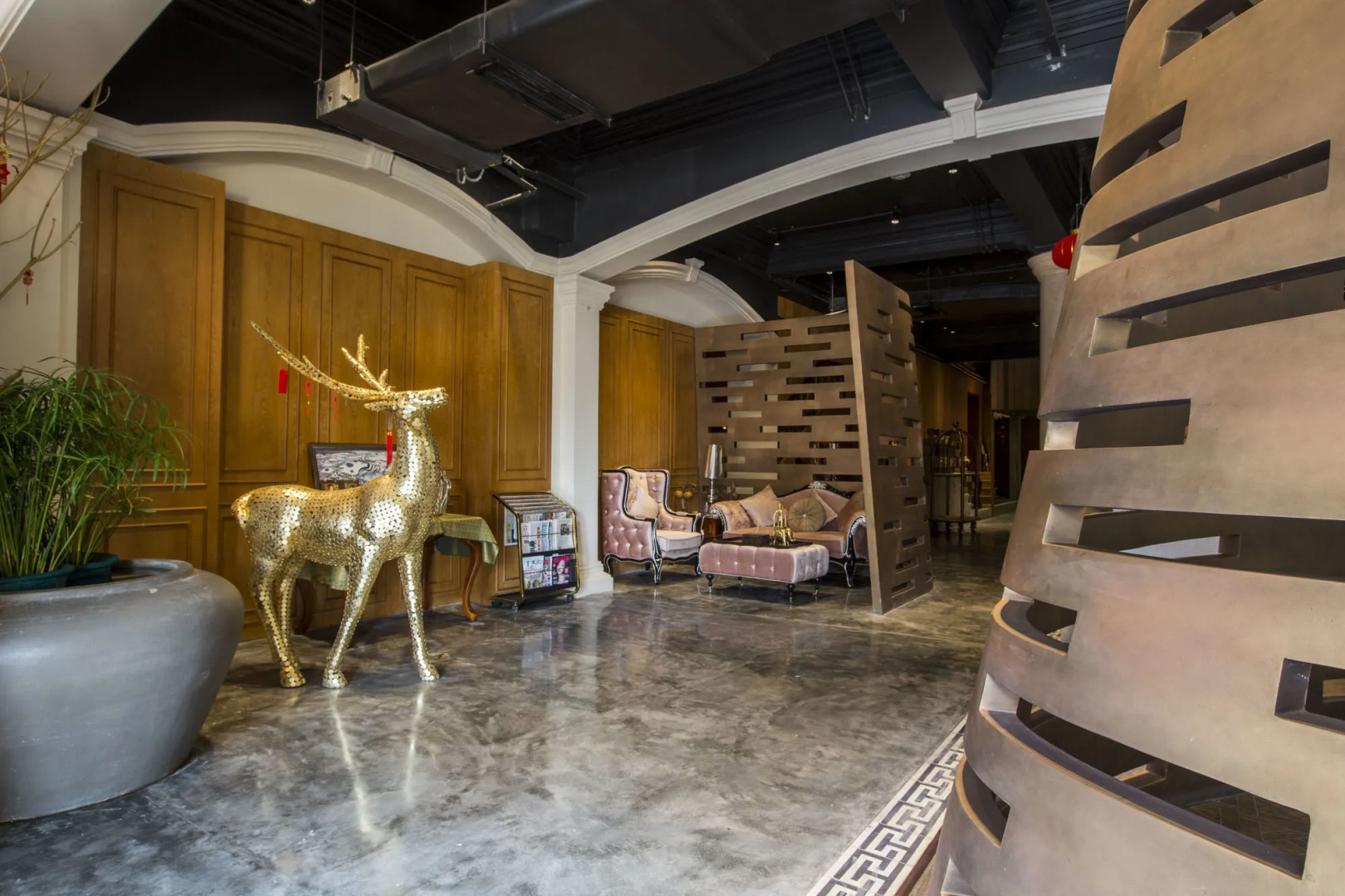 Отель G Mekong Hotel Phnom Penh