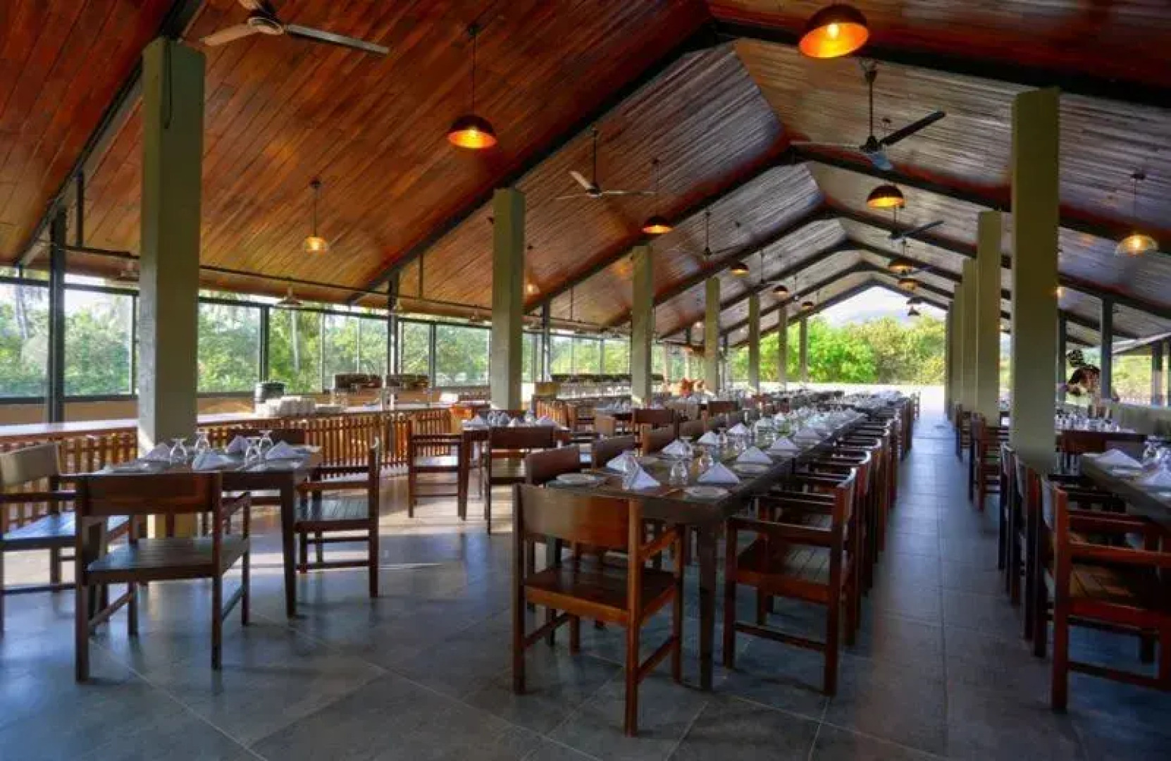 Tropical Life Resort And Spa