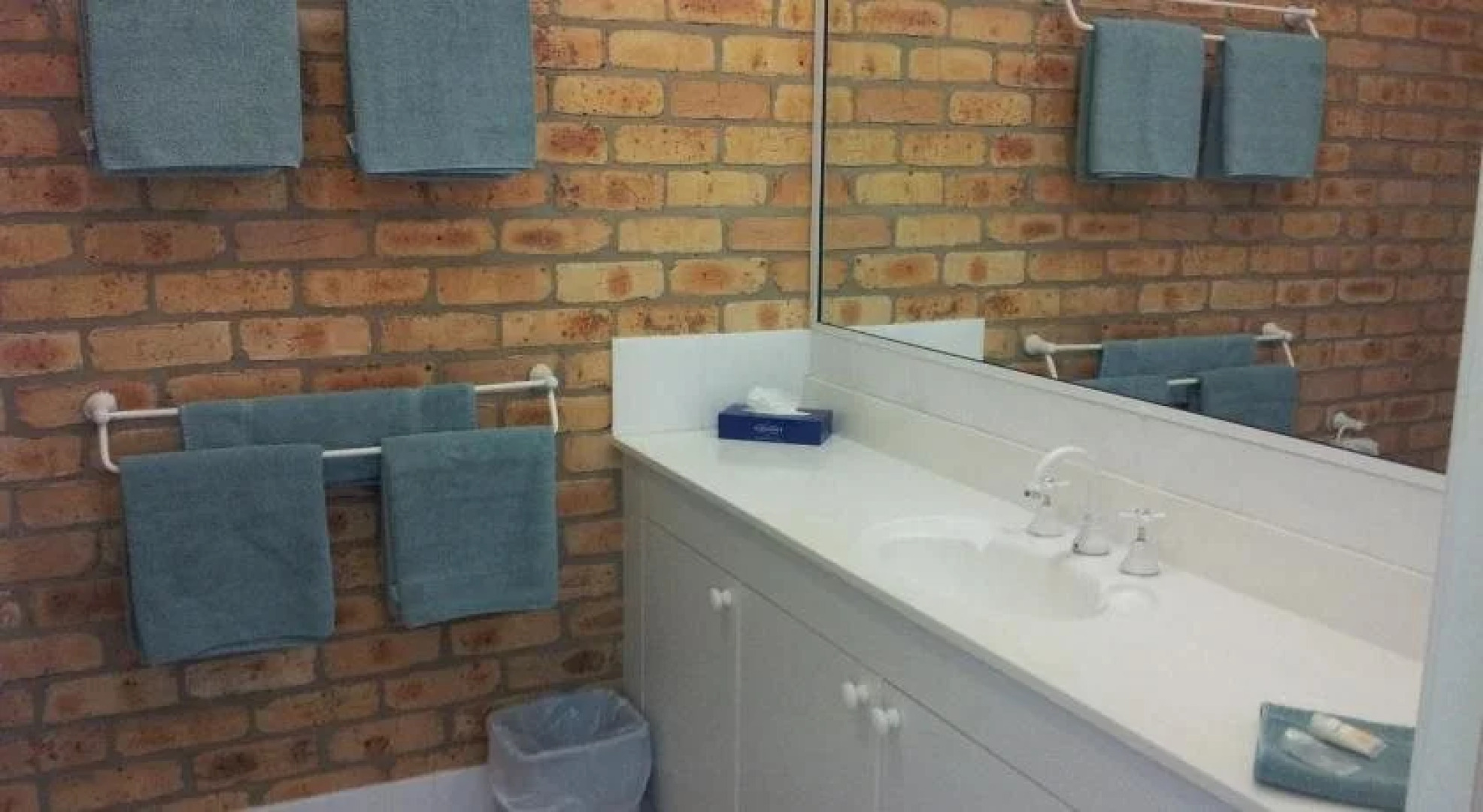 Mollymook Surfbeach Motel and Apartments