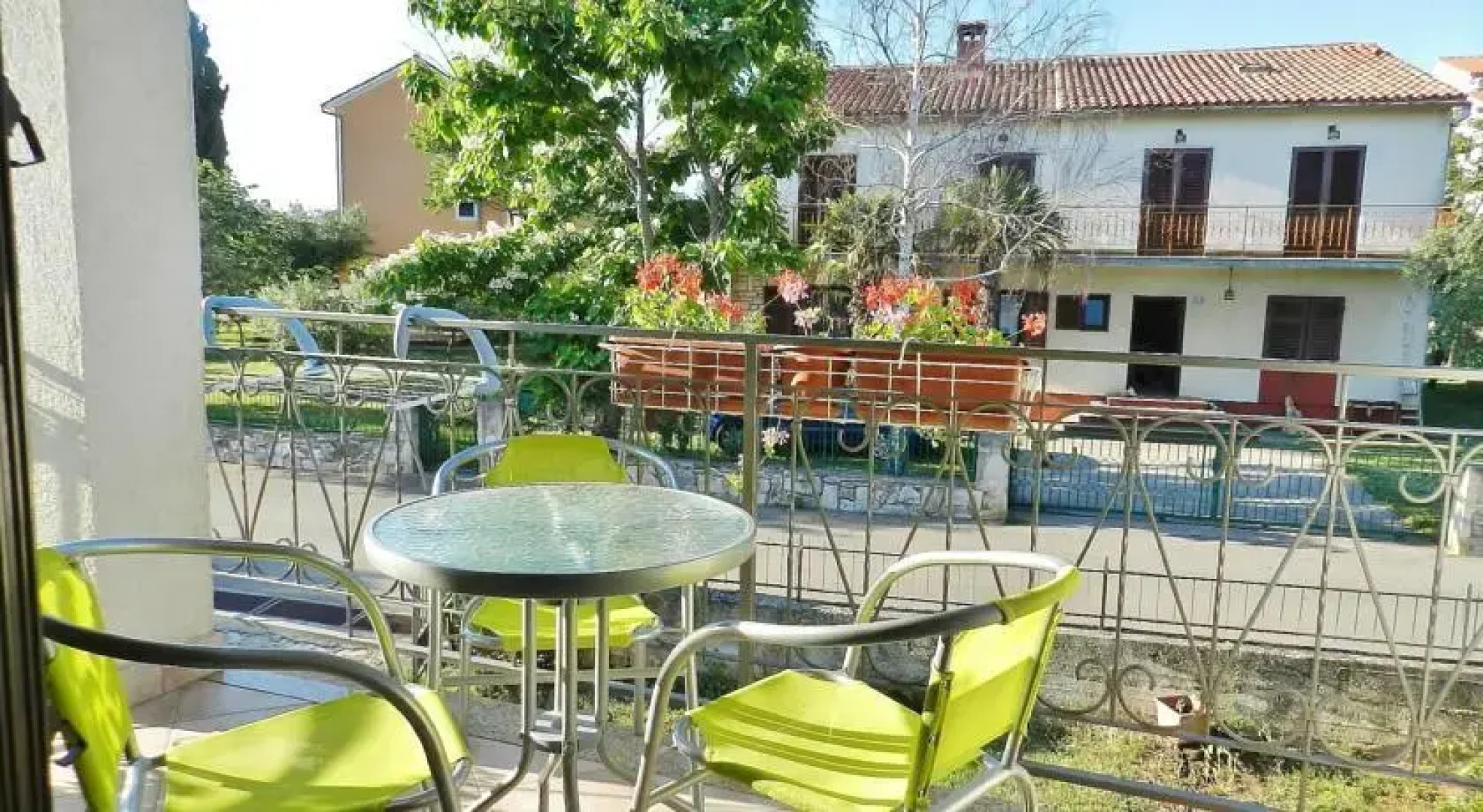 Apartments Cetina 405