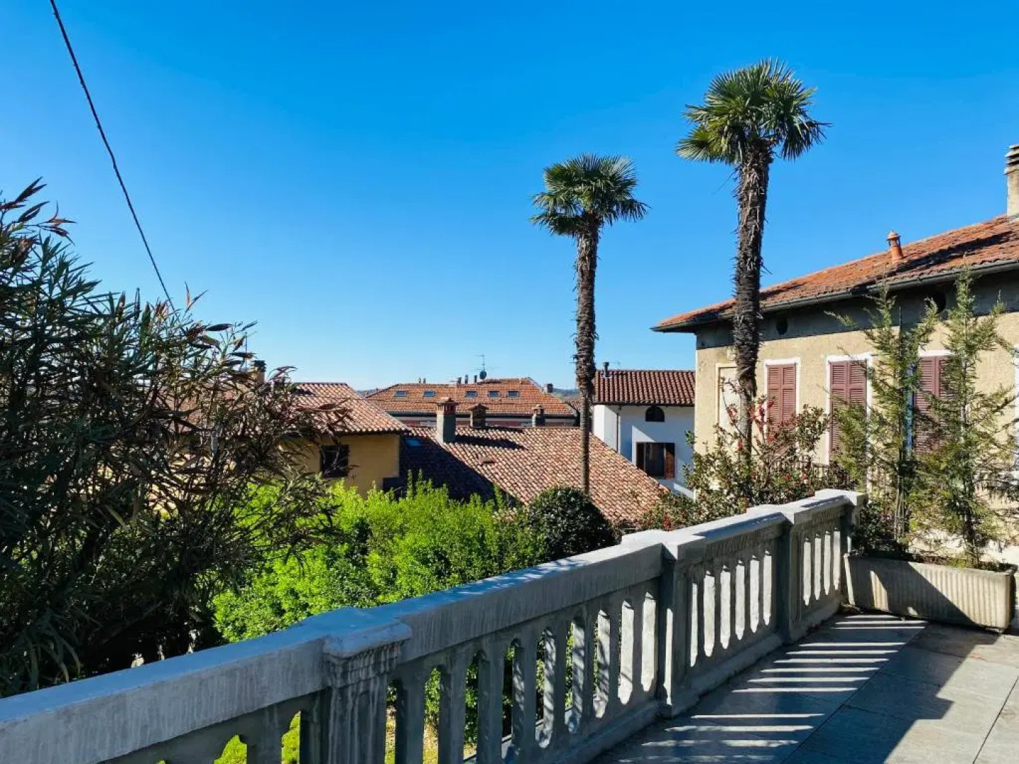 Carlotta's Home by Holiday Solutions