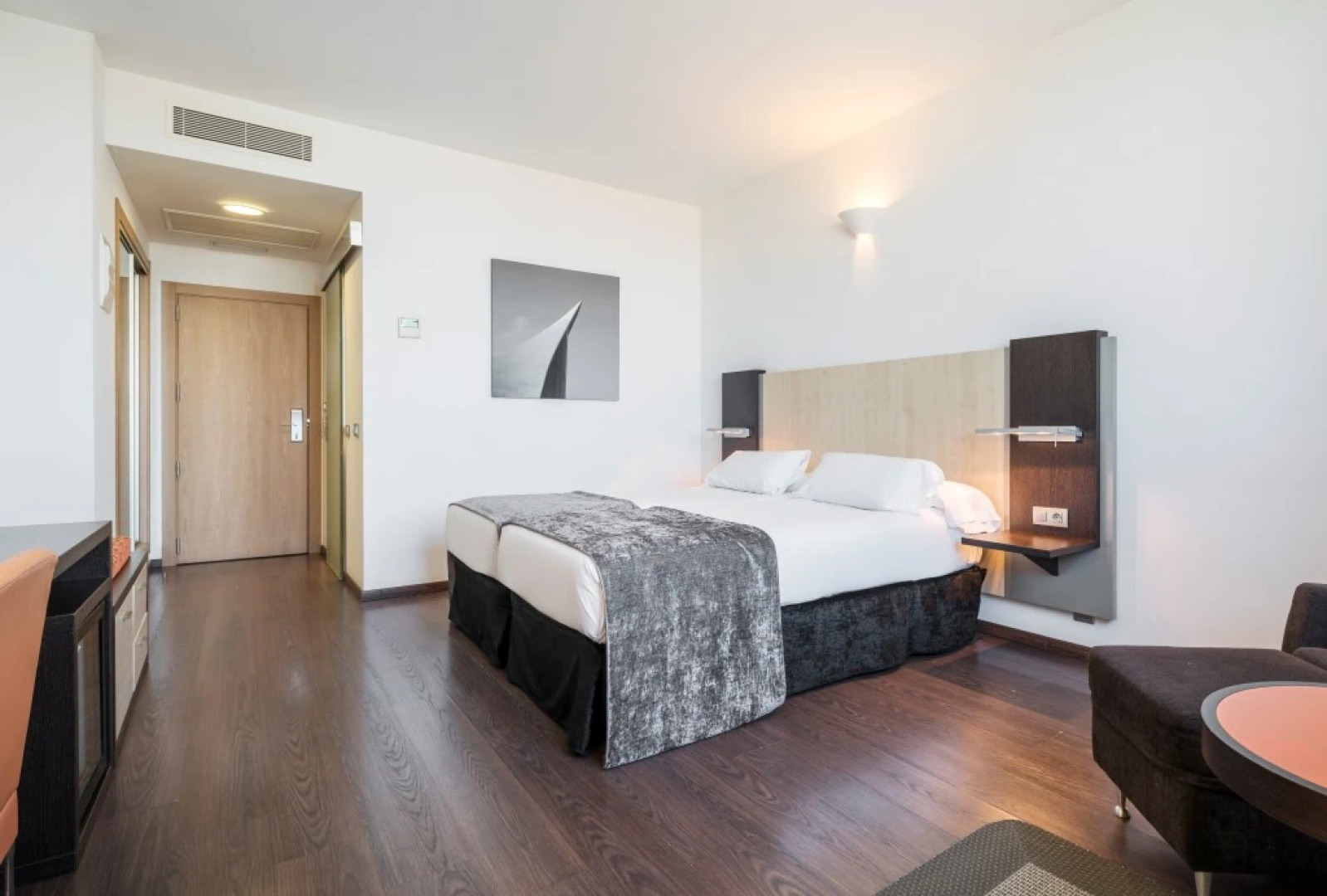 Hotel Ilunion Aqua 4