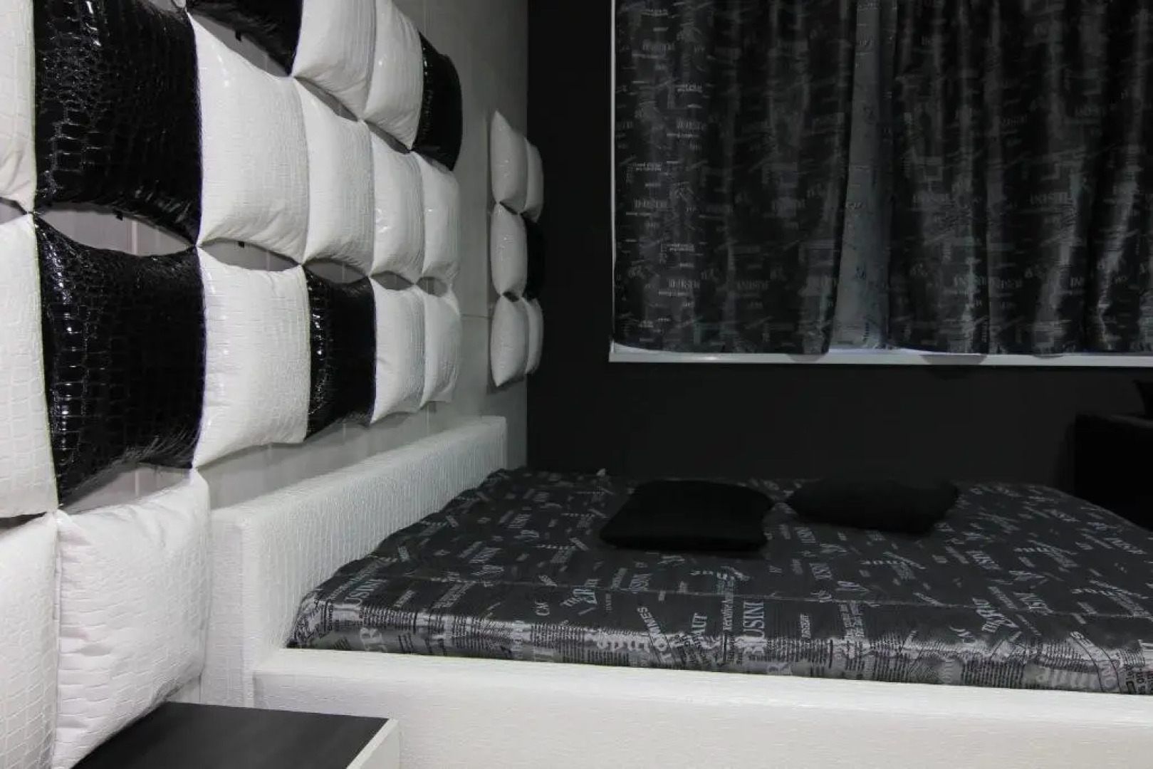 Bedroom Place Guest Rooms