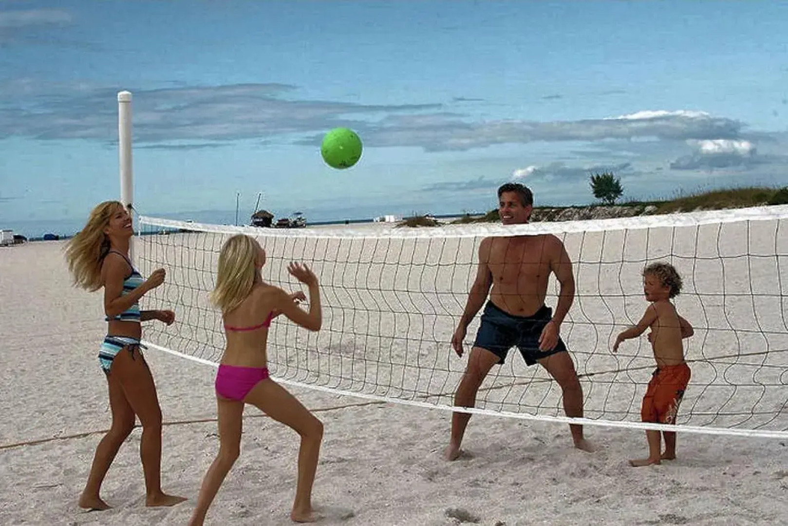 Luxury 5 Star Condominium Water Front 3 Beds 2 Bath Pool Hot-Tub Beach And City Views