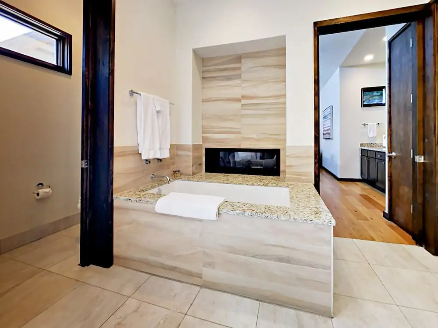 The Reserve at Lake Travis Cabin #4